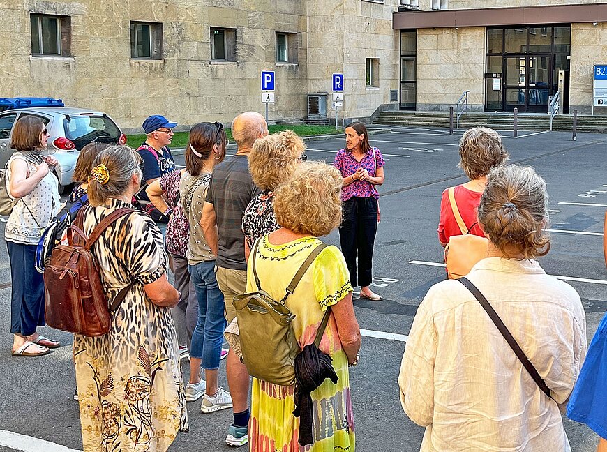 Gäste bei einer Führung.